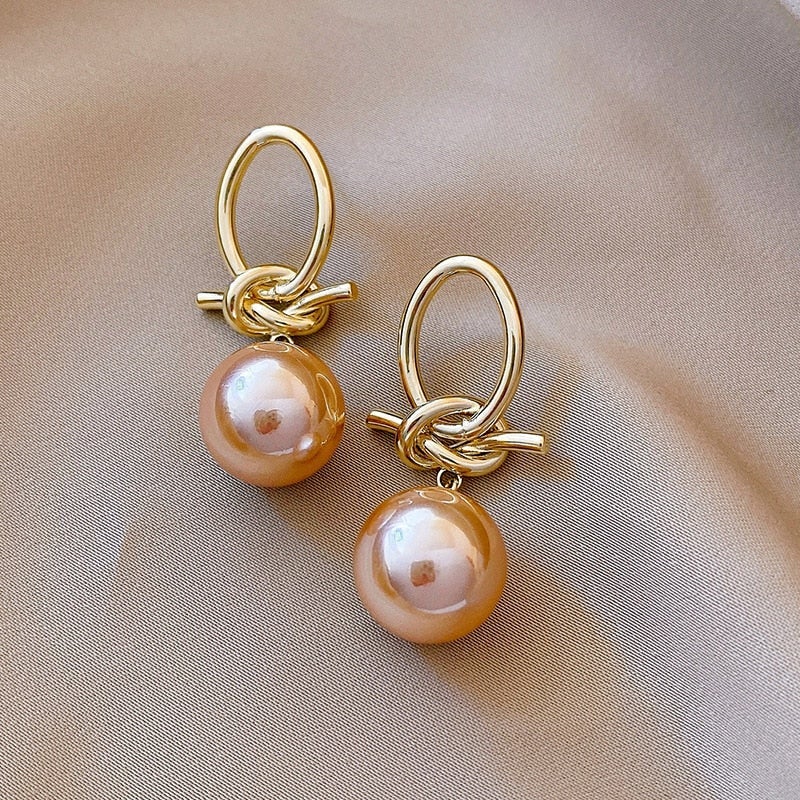 Kylie - Vintage Pearl Loop Kõrvarõngad